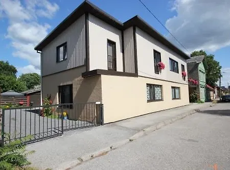 4-room Family *